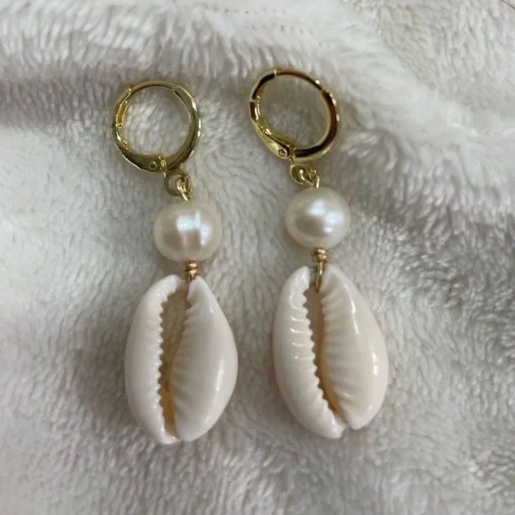 Gold Filled Pearl & Cowrie Shell Drop Earrings Boho Beach Coastal Wedding - Picture 2 of 5